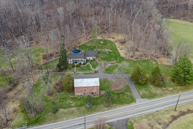 195 Allamuchy Rd, Frelinghuysen Twp., NJ 07821