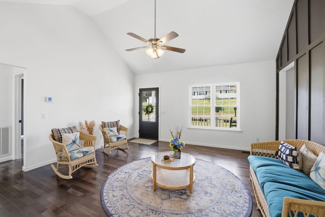 19 Laura Lane, Ringgold, GA 30736