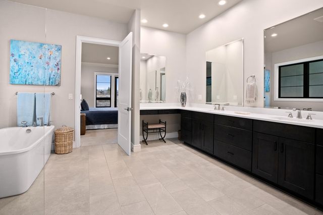 61547 Hosmer Lake Drive, Bend, OR 97702