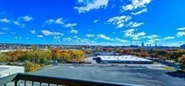 3920 Mystic Valley Pkwy 1002, Medford, MA 02155