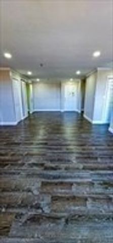 3920 Mystic Valley Pkwy 1002, Medford, MA 02155