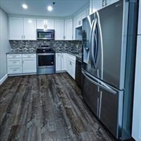 3920 Mystic Valley Pkwy 1002, Medford, MA 02155