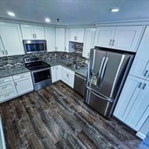 3920 Mystic Valley Pkwy 1002, Medford, MA 02155