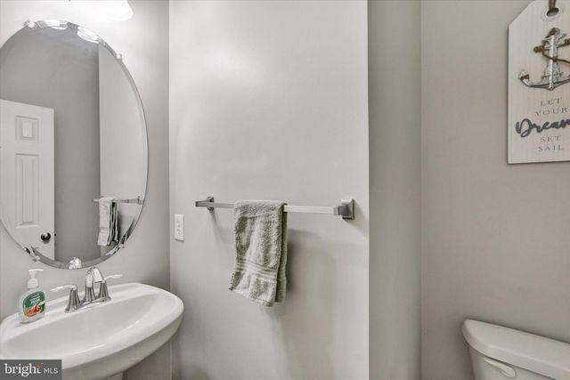 9663 DAVISON RD, Middle River, MD 21220