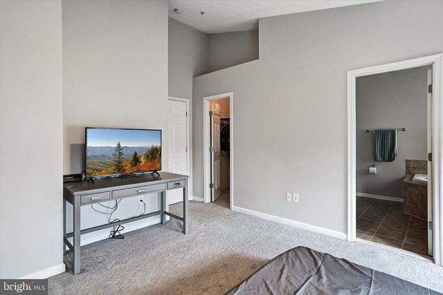 9663 DAVISON RD, Middle River, MD 21220