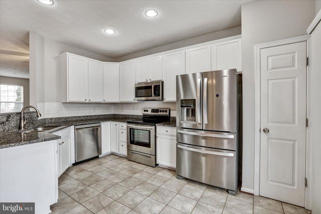 9663 DAVISON RD, Middle River, MD 21220