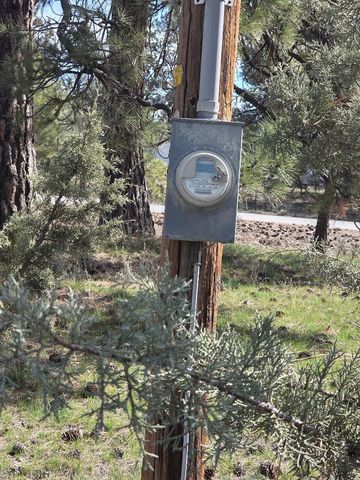 30270 Sprague River Drive, Chiloquin, OR 97624