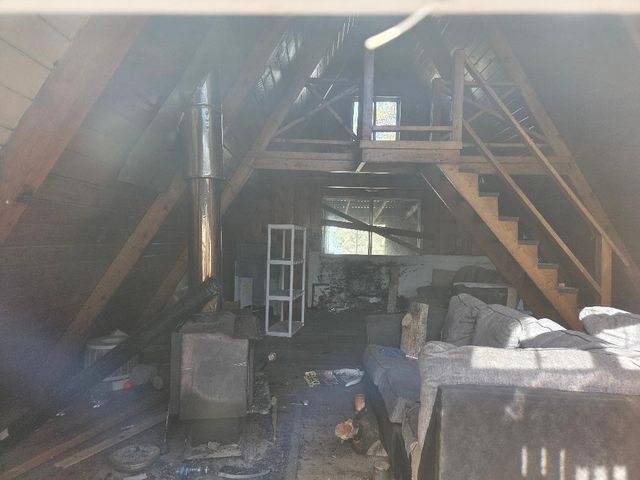 30270 Sprague River Drive, Chiloquin, OR 97624