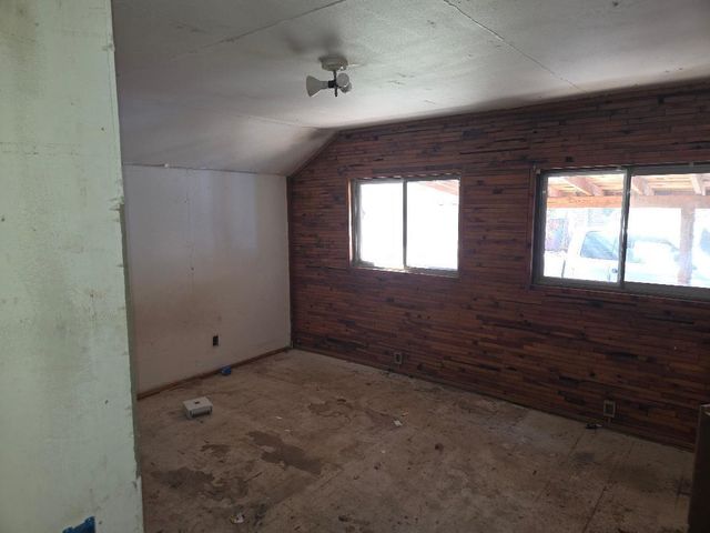 30270 Sprague River Drive, Chiloquin, OR 97624