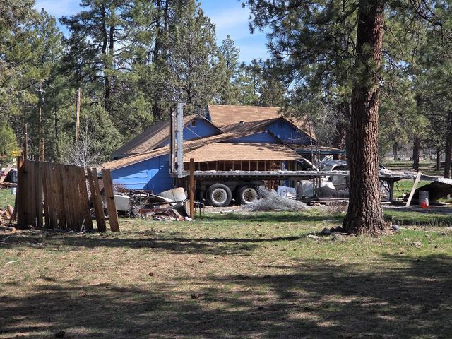 30270 Sprague River Drive, Chiloquin, OR 97624