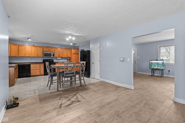 9106 Broken Arrow Road, Indianapolis, IN 46234