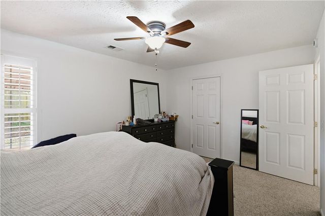 709 Jacoby Drive, Loganville, GA 30052