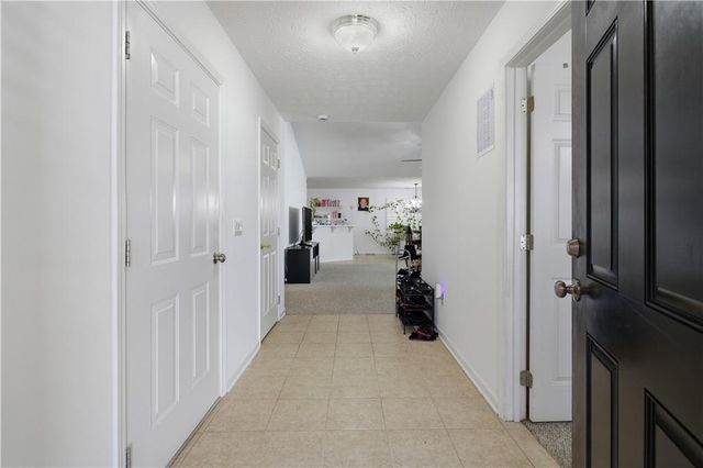 709 Jacoby Drive, Loganville, GA 30052