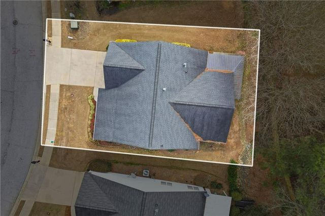 709 Jacoby Drive, Loganville, GA 30052