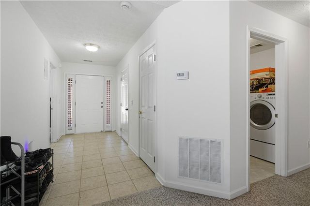 709 Jacoby Drive, Loganville, GA 30052