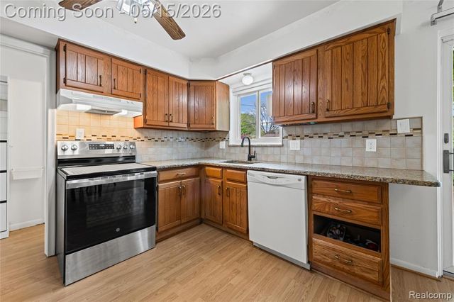 15145 Susanna Street, Livonia, MI 48154