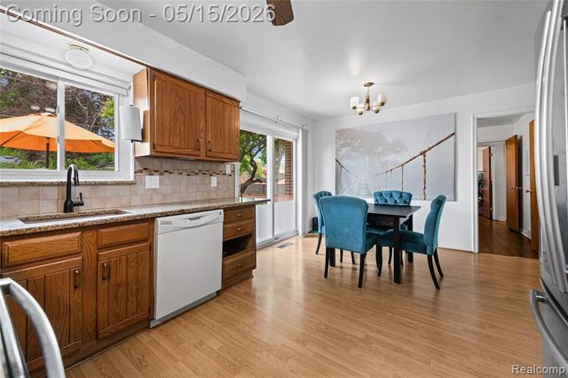 15145 Susanna Street, Livonia, MI 48154