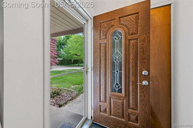15145 Susanna Street, Livonia, MI 48154
