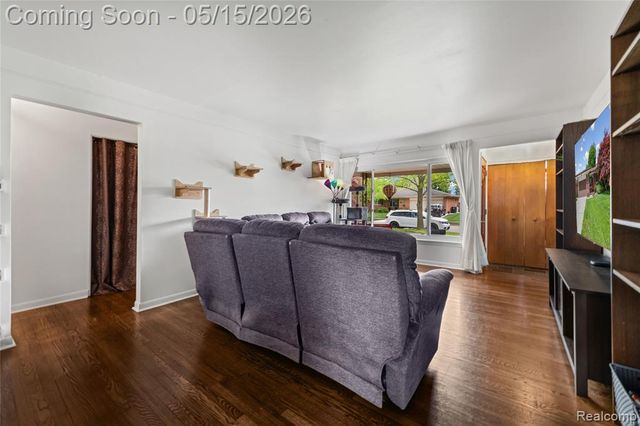 15145 Susanna Street, Livonia, MI 48154