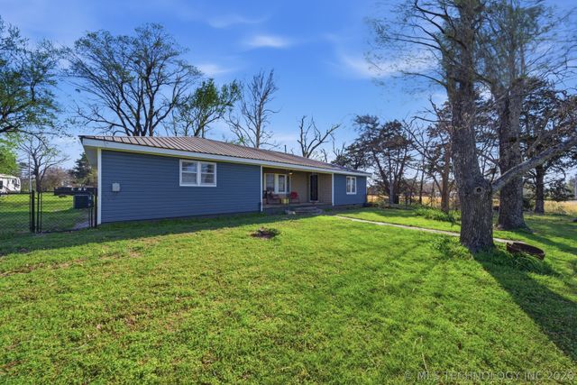 6847 W 390 Road, Adair, OK 74330