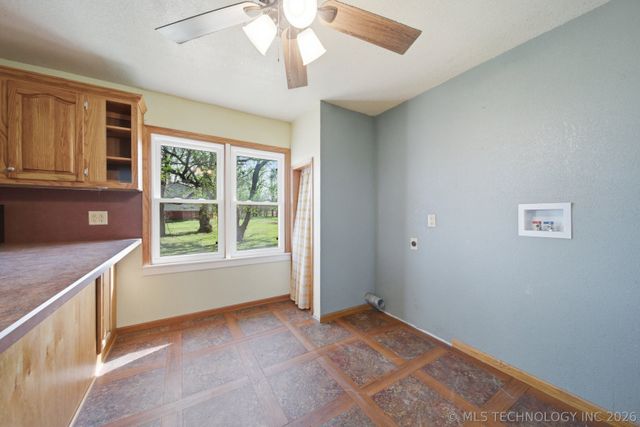 6847 W 390 Road, Adair, OK 74330