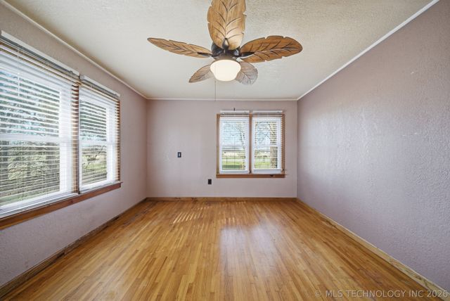 6847 W 390 Road, Adair, OK 74330