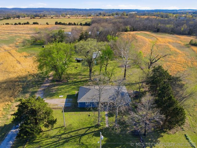 6847 W 390 Road, Adair, OK 74330