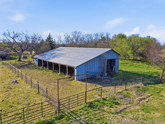 6847 W 390 Road, Adair, OK 74330