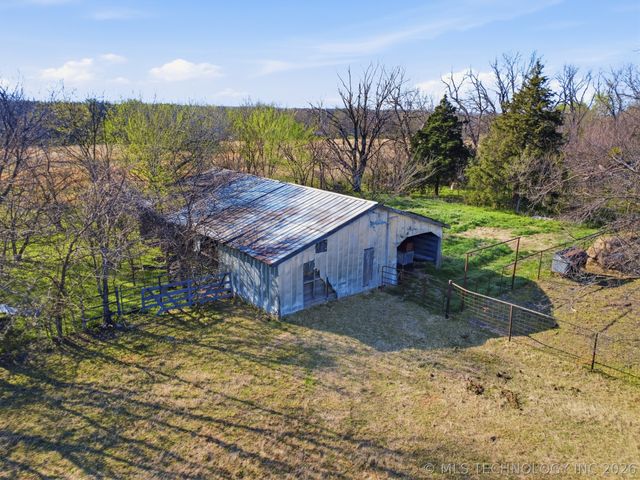 6847 W 390 Road, Adair, OK 74330