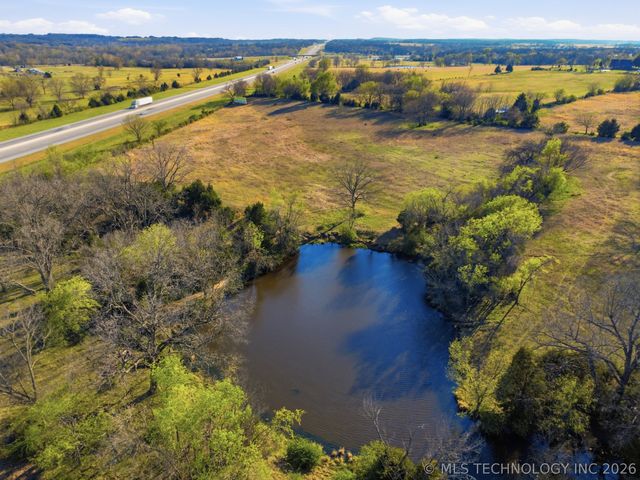 6847 W 390 Road, Adair, OK 74330