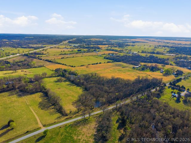 6847 W 390 Road, Adair, OK 74330