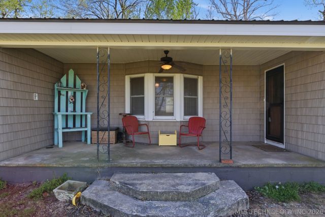 6847 W 390 Road, Adair, OK 74330