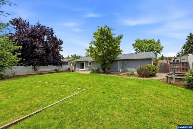 528 NW 22nd St, Mcminnville, OR 97128