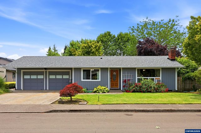 528 NW 22nd St, Mcminnville, OR 97128