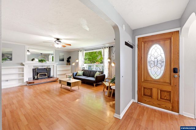 528 NW 22nd St, Mcminnville, OR 97128