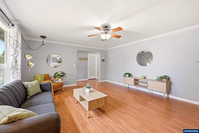 528 NW 22nd St, Mcminnville, OR 97128