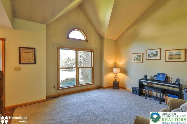 4612 Concord Circle, Bethlehem Twp, PA 18045