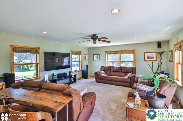 4612 Concord Circle, Bethlehem Twp, PA 18045