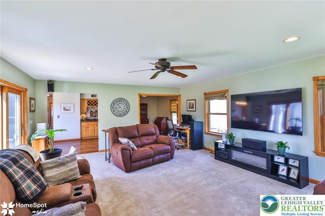 4612 Concord Circle, Bethlehem Twp, PA 18045