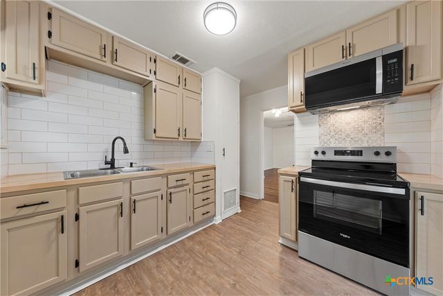 1203 S 5th Street, Temple, TX 76504