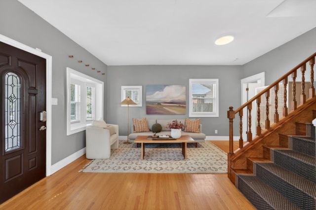 2149 6th Ave, Sacramento, CA 95818