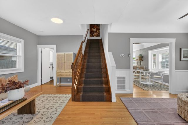 2149 6th Ave, Sacramento, CA 95818