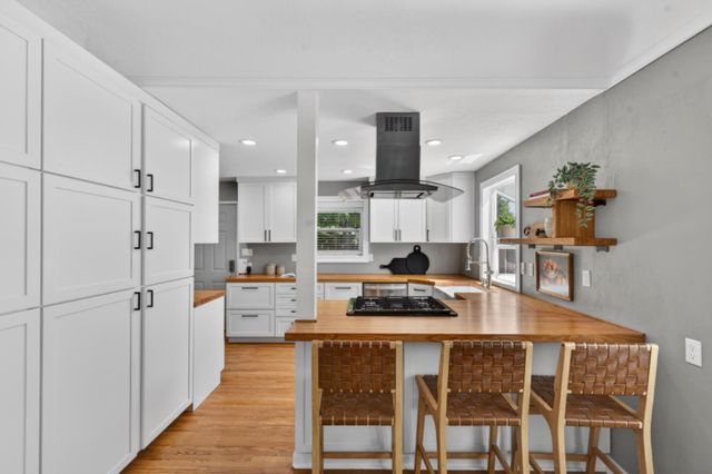 2149 6th Ave, Sacramento, CA 95818