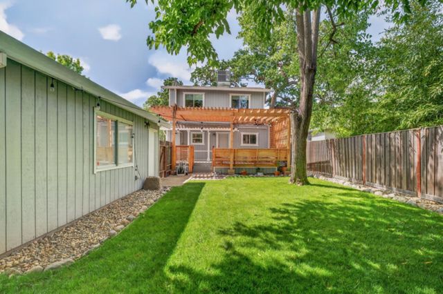 2149 6th Ave, Sacramento, CA 95818