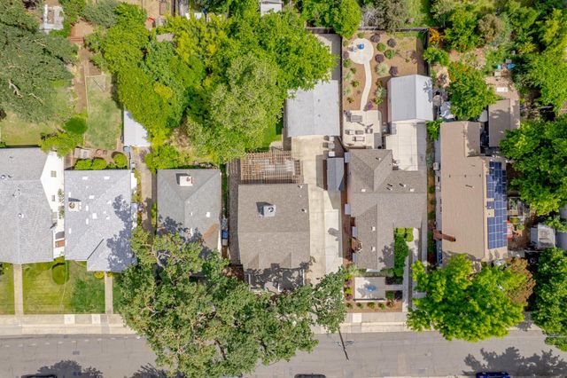 2149 6th Ave, Sacramento, CA 95818