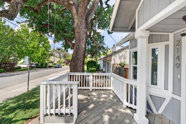 2149 6th Ave, Sacramento, CA 95818