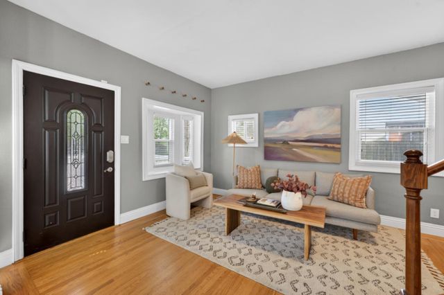 2149 6th Ave, Sacramento, CA 95818