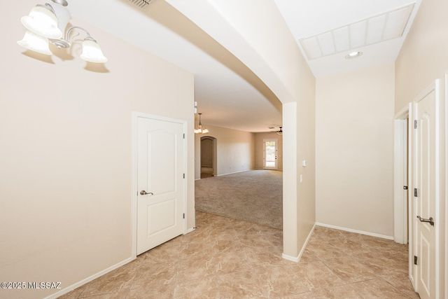 10737 S Miralago Drive, Vail, AZ 85641