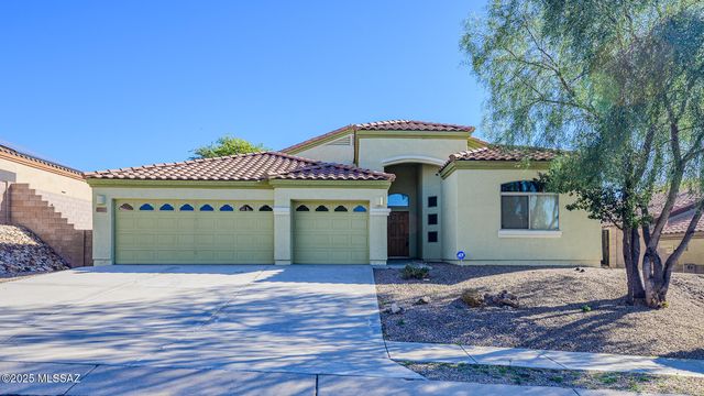 10737 S Miralago Drive, Vail, AZ 85641