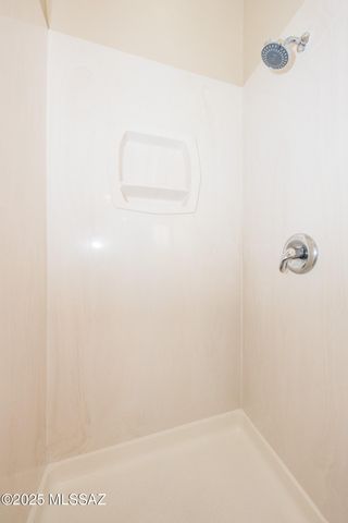 10737 S Miralago Drive, Vail, AZ 85641